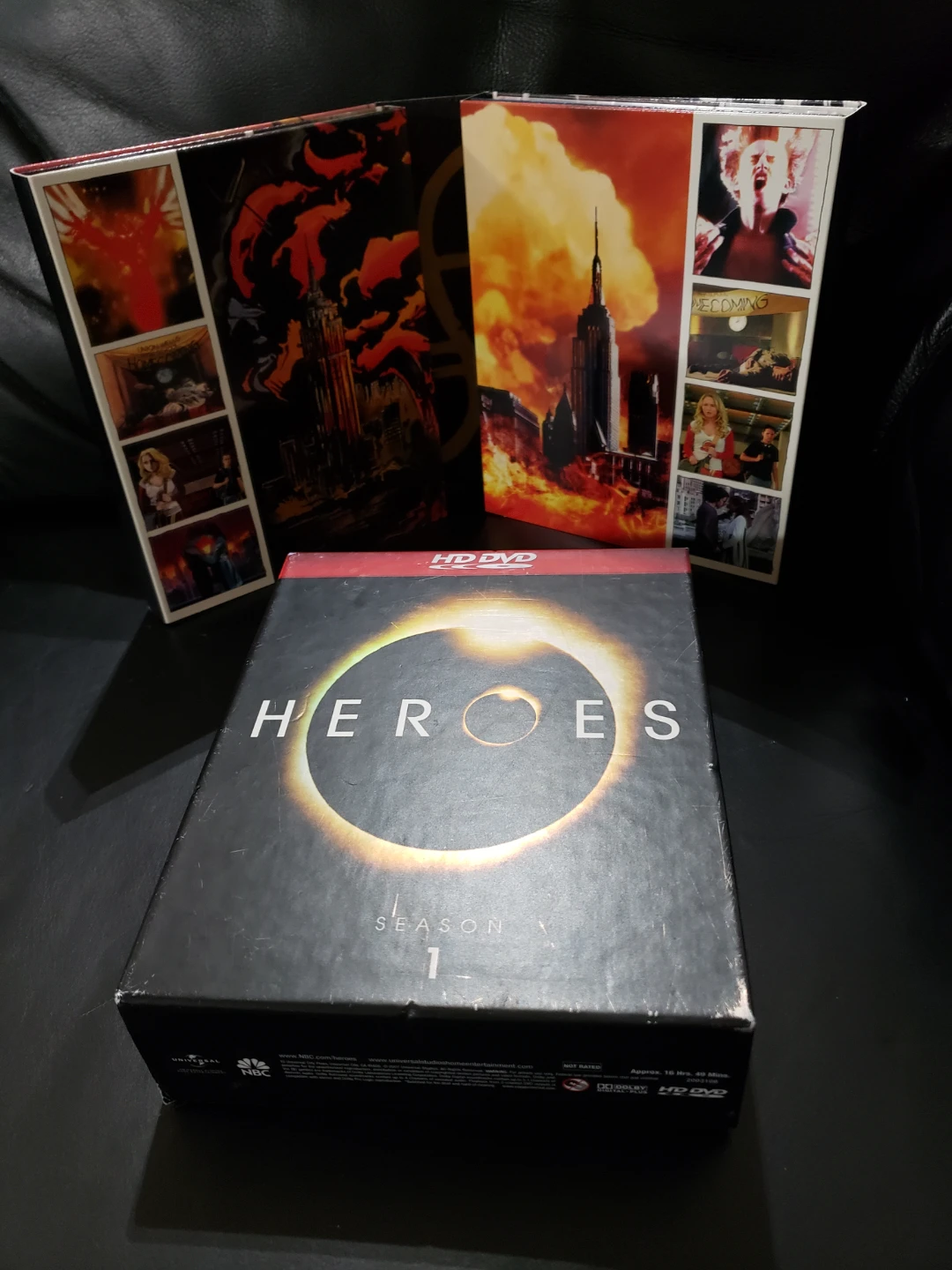 Heroes Season 1 HD DVD Box Set - photo 4