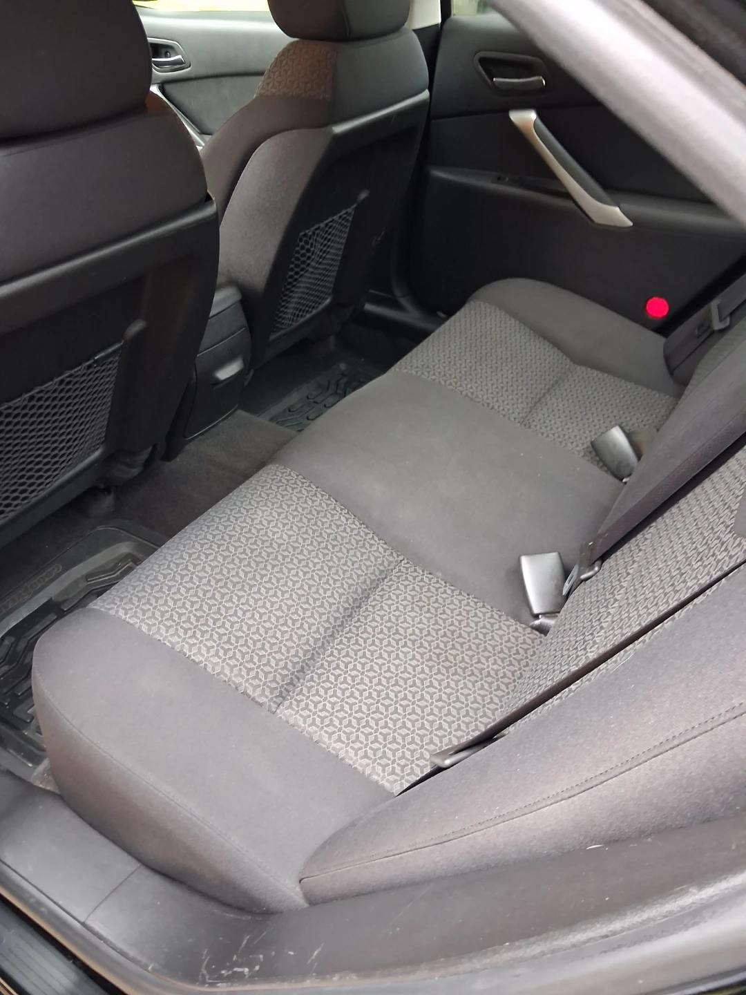 Pontiac g6 - photo 5
