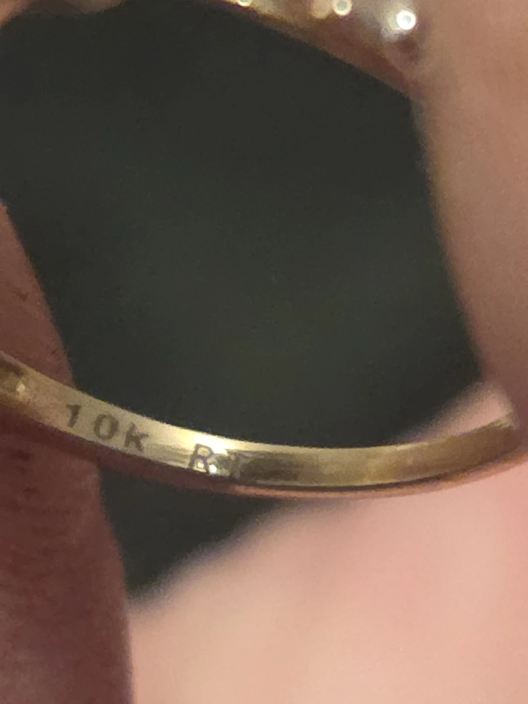 Diamond and Sapphire on Solid 10k Yellow Gold Ring (size 7) - photo 2