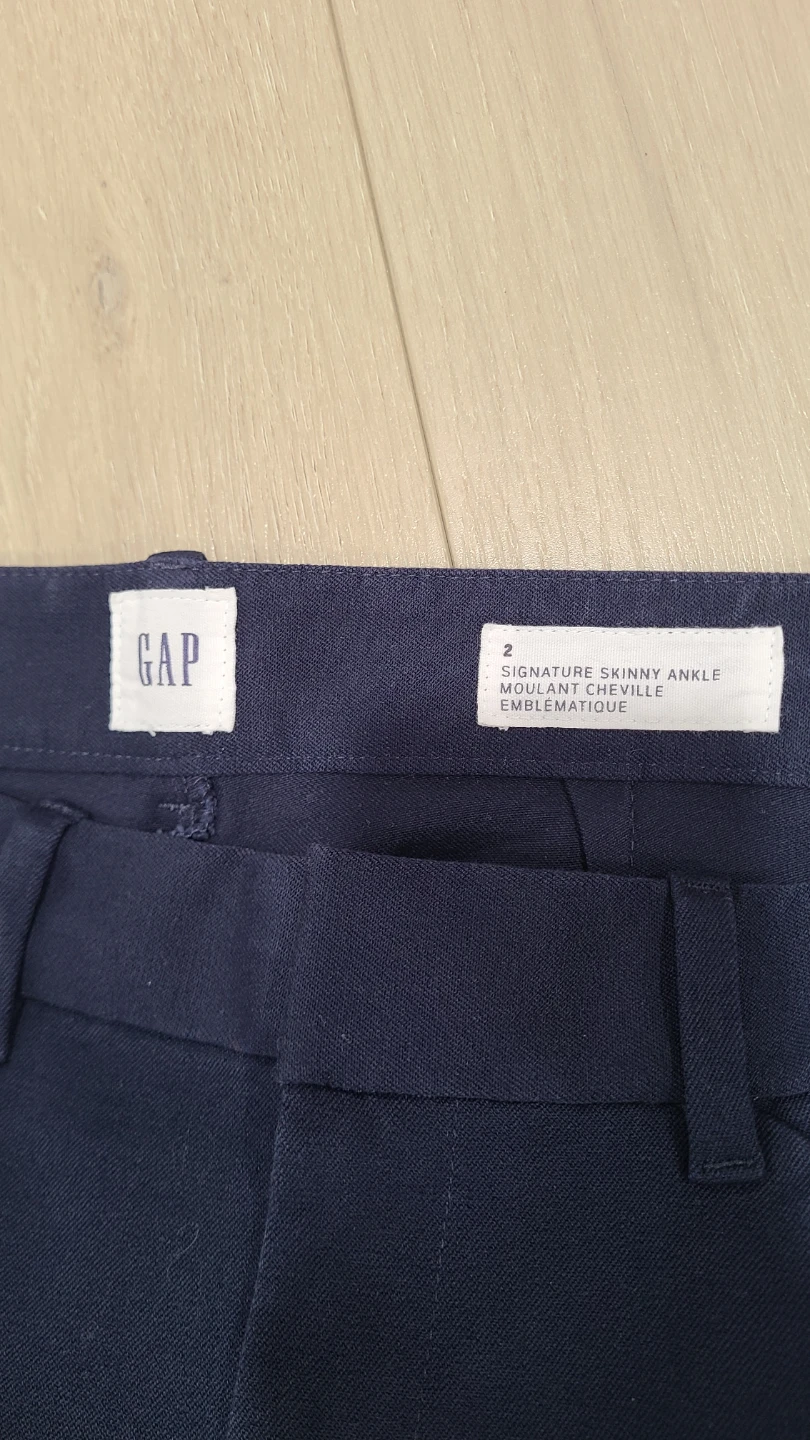 Gap Signature Skinny Ankle Pants Size 2 in Navy - photo 2