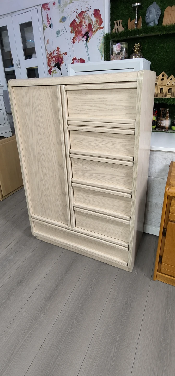 Light Wood Dresser with Cabinet - photo 5