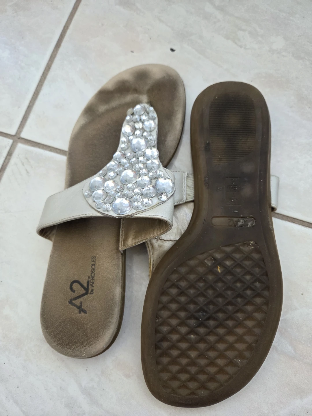 Women's Flip Flops - photo 3