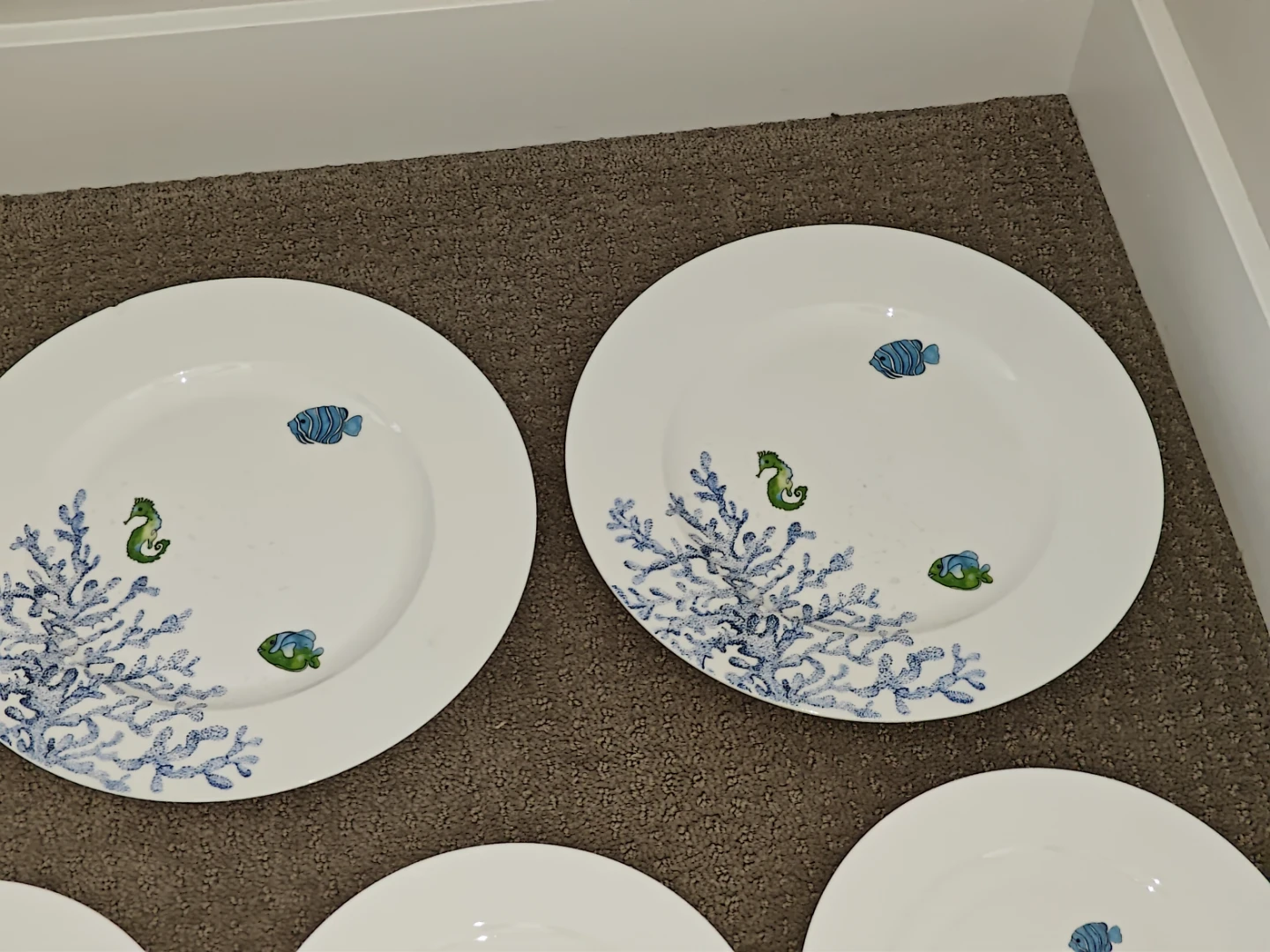 Set of 7 Fine Bone China Dinner & Salad Kitchen Plates 10" & 8" - photo 3