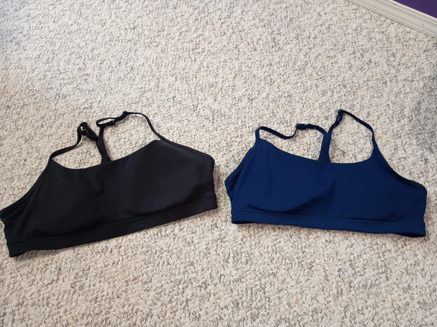 Body Sports Bras - XL/GG - Black and Blue