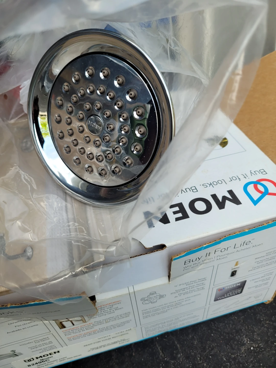 Moen Shower Heads Brand new - photo 3