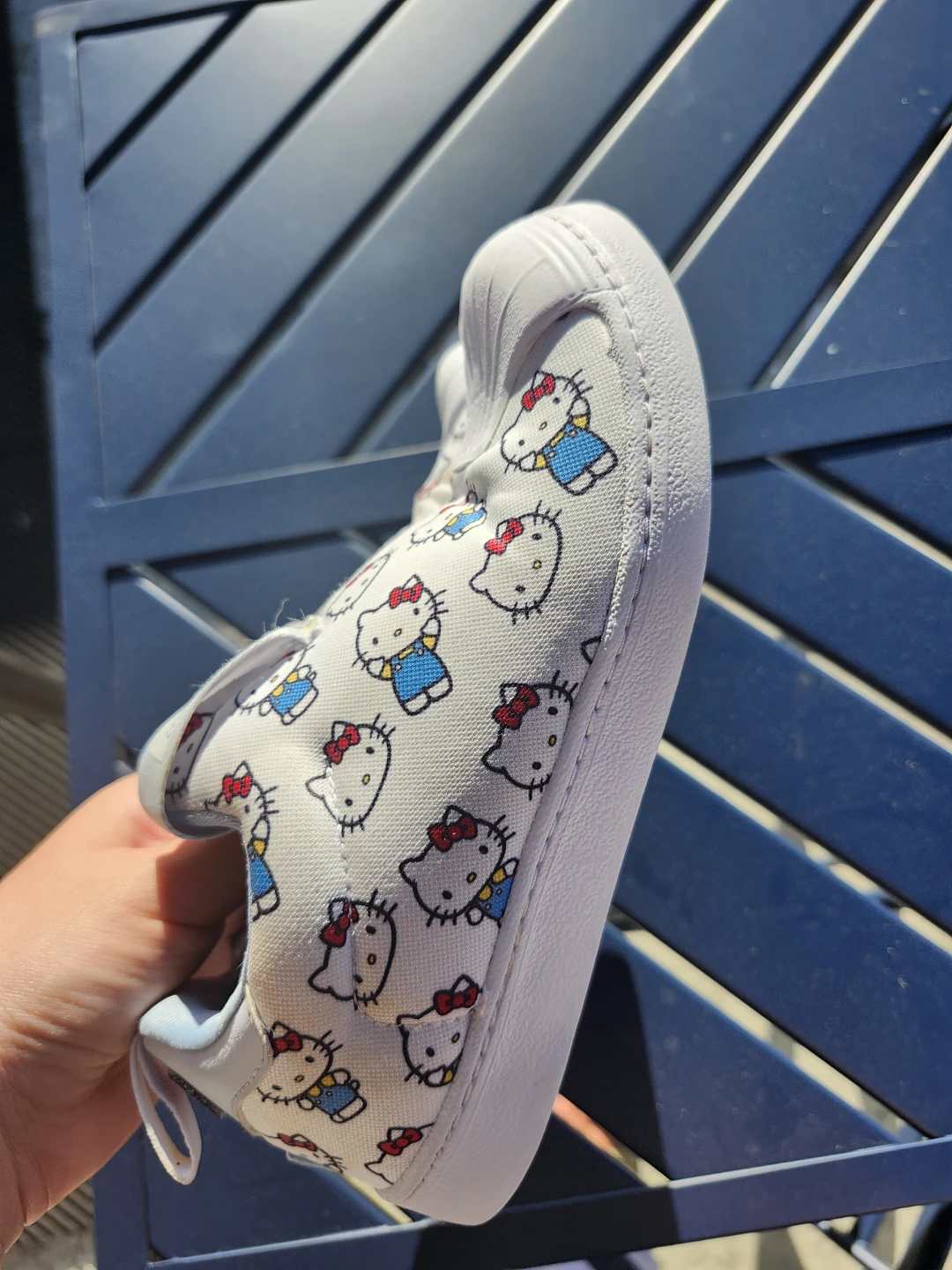 Adidas Hello Kitty Slip-On Shoes size 2 - photo 3