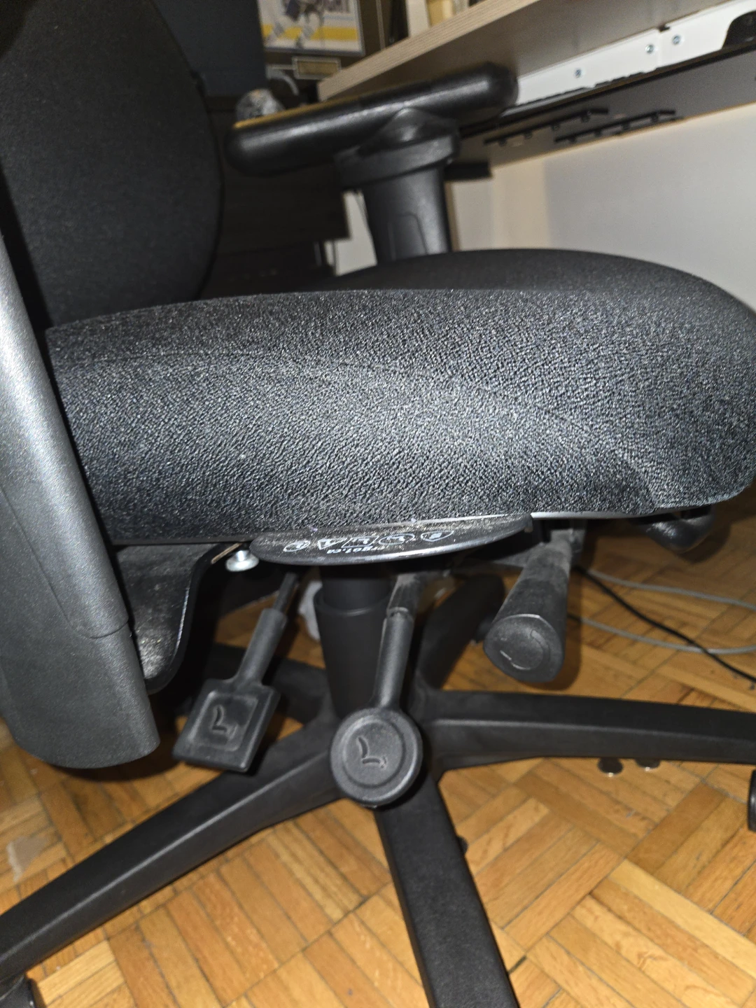 Global Ergonomic High-Back Office Chair - photo 2