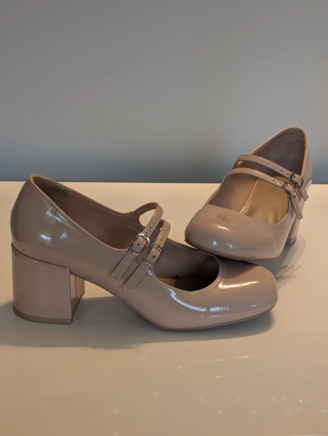 Wedge Pumps