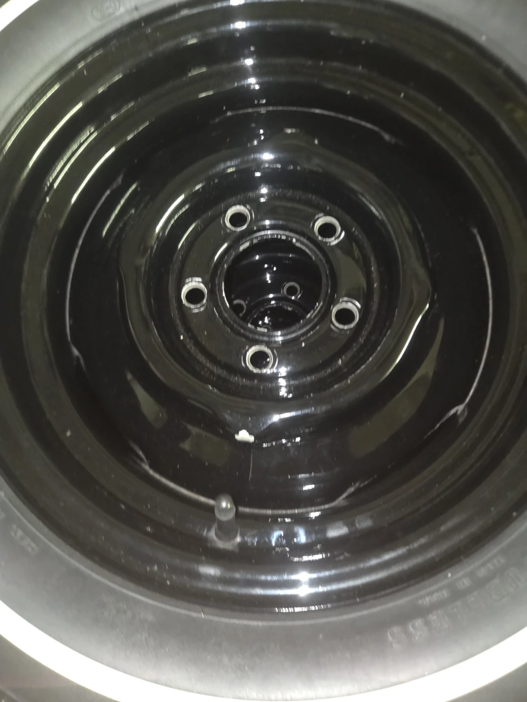 4 Whitewall Tires on Black Rims - photo 4