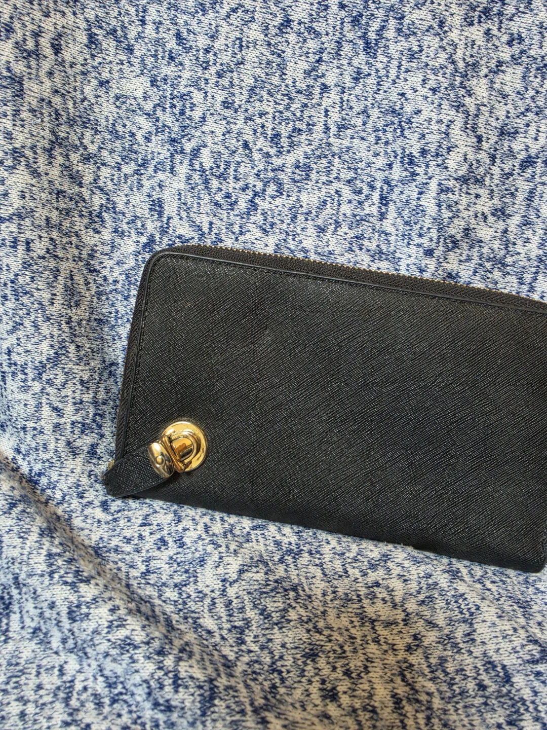 DANIER Black Zip-Around Wallet