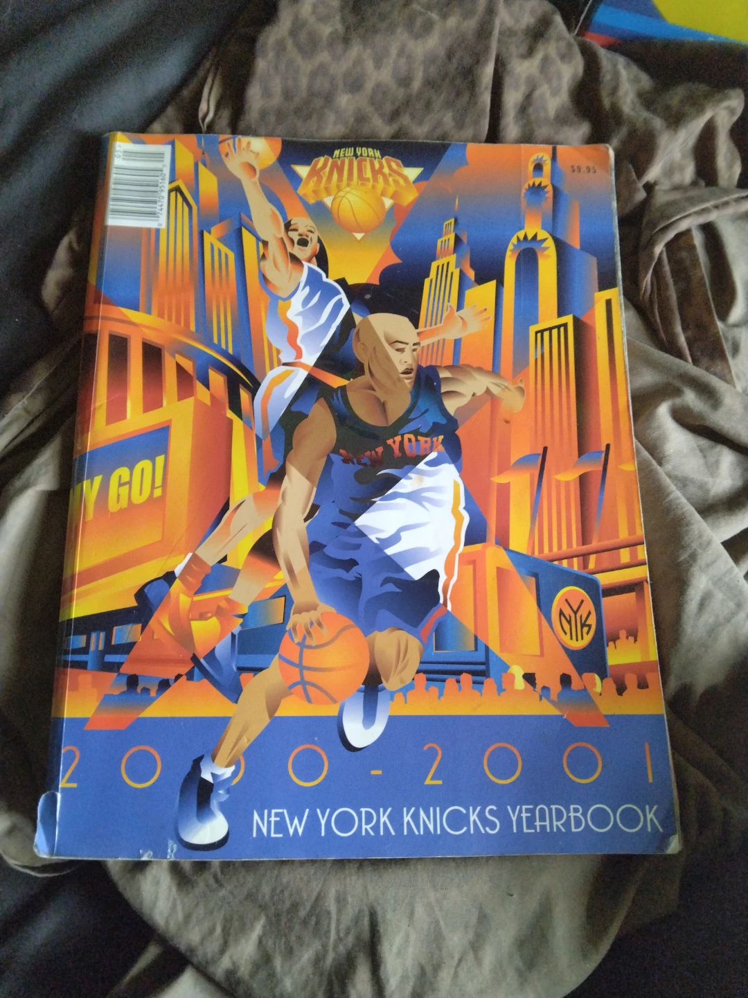 New York Knicks 2000-2001 Yearbook