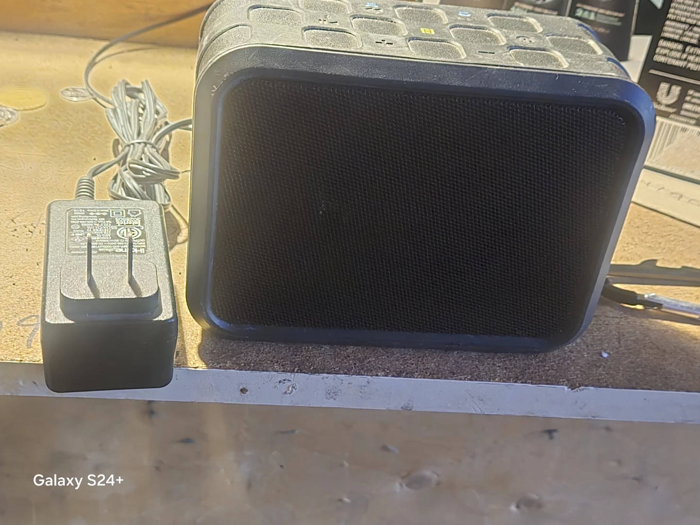 iHome Portable Bluetooth Speaker - photo 3