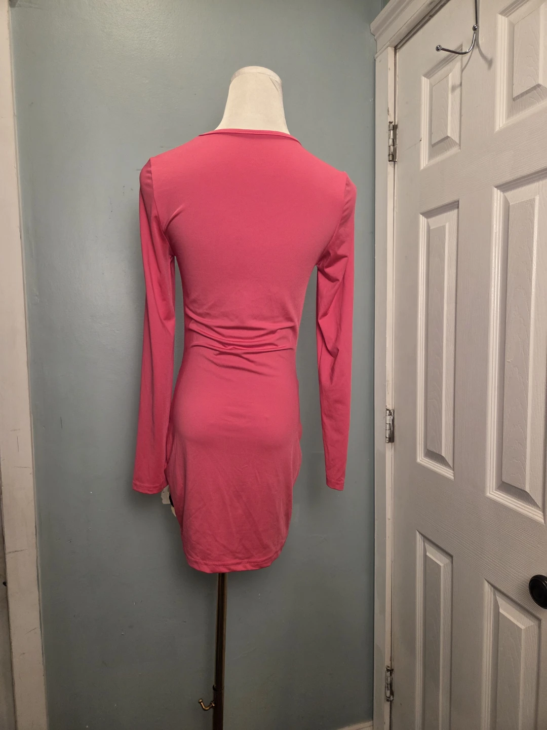 Pink Cutout Eyelet Detail Long Sleeve Mini Dress XS - photo 2