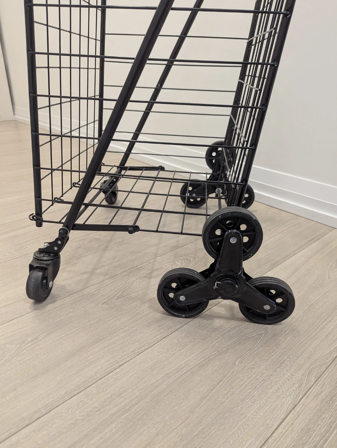 Black Metal Shopping Cart with Stair-Climbing Wheels - photo 5