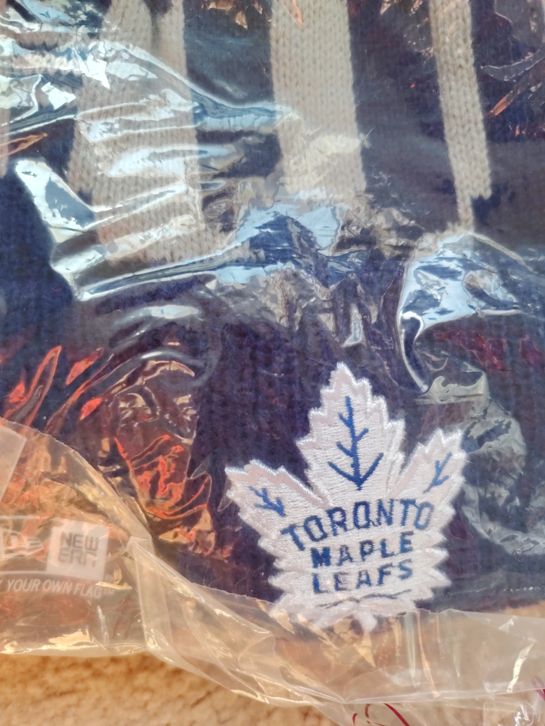 New Era Toronto Maple Leafs Beanie