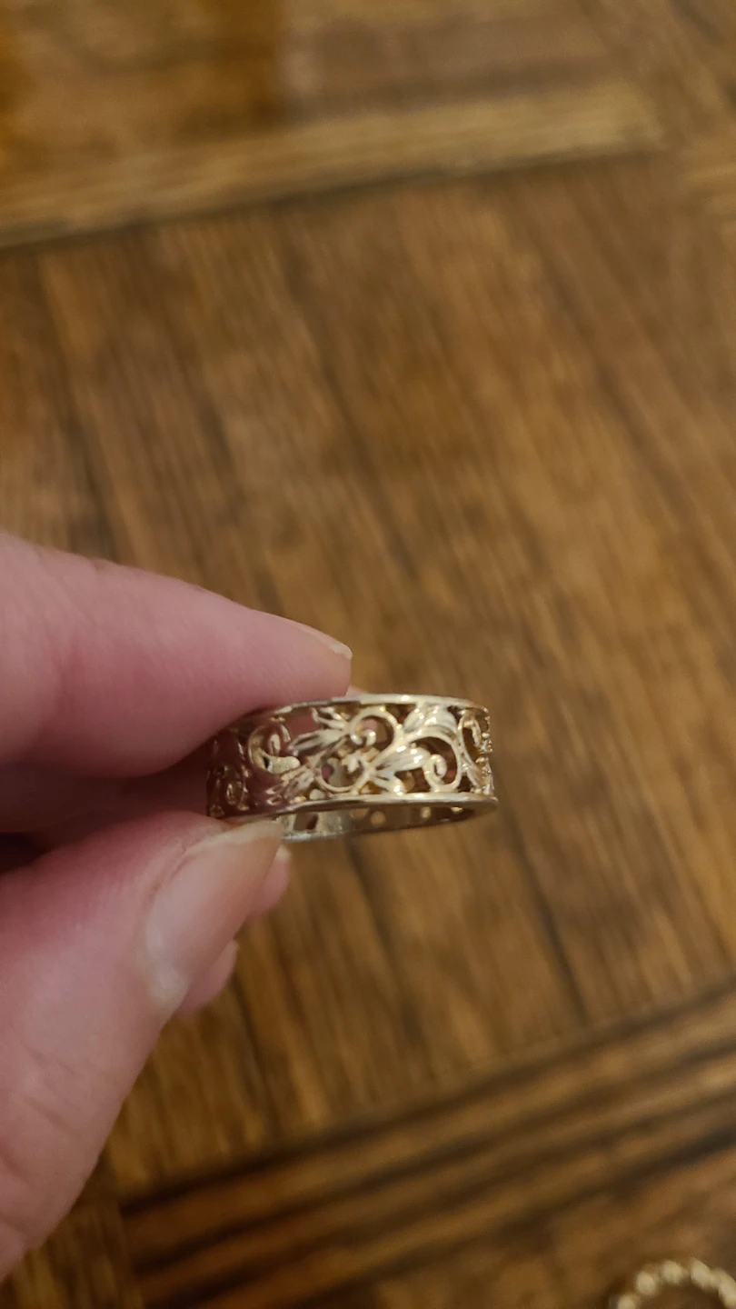 Gold-tone rings size 7