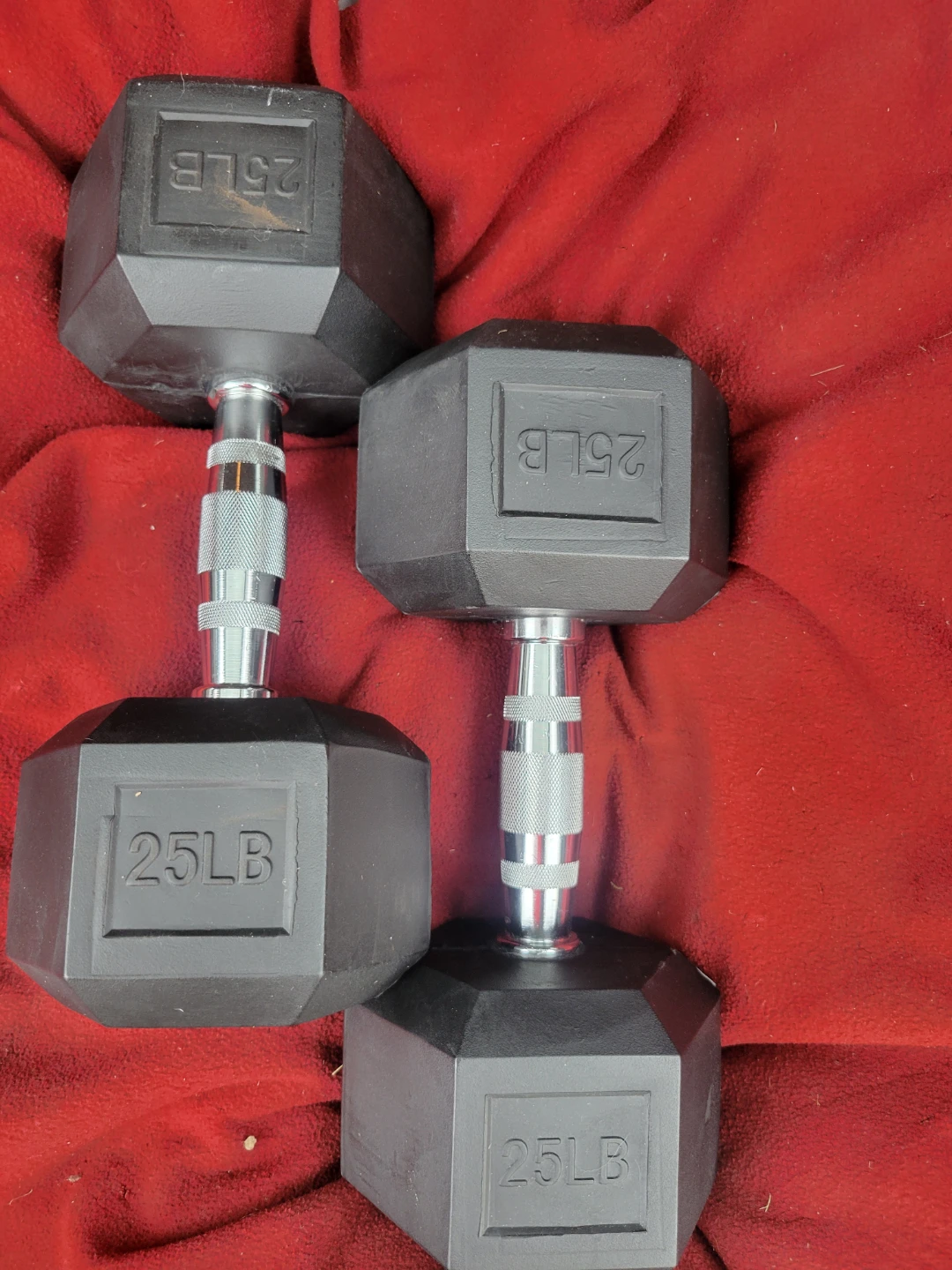 SET OF  25LB RUBBER COATED HEXHEAD DUMBBELLS  TOTAL 50LBs