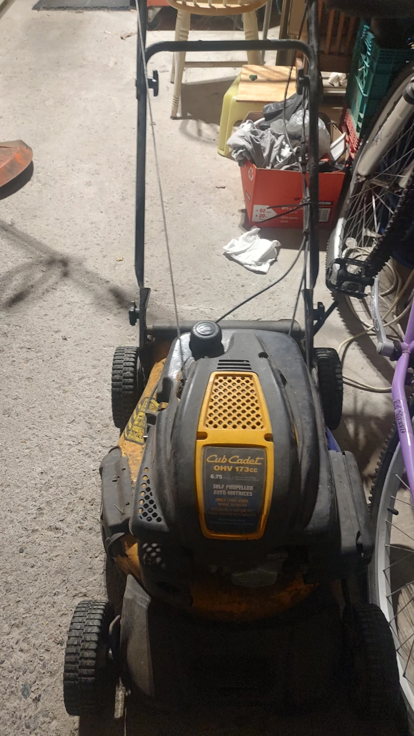 Cub Cadet Self-Propelled Lawn Mower 173cc