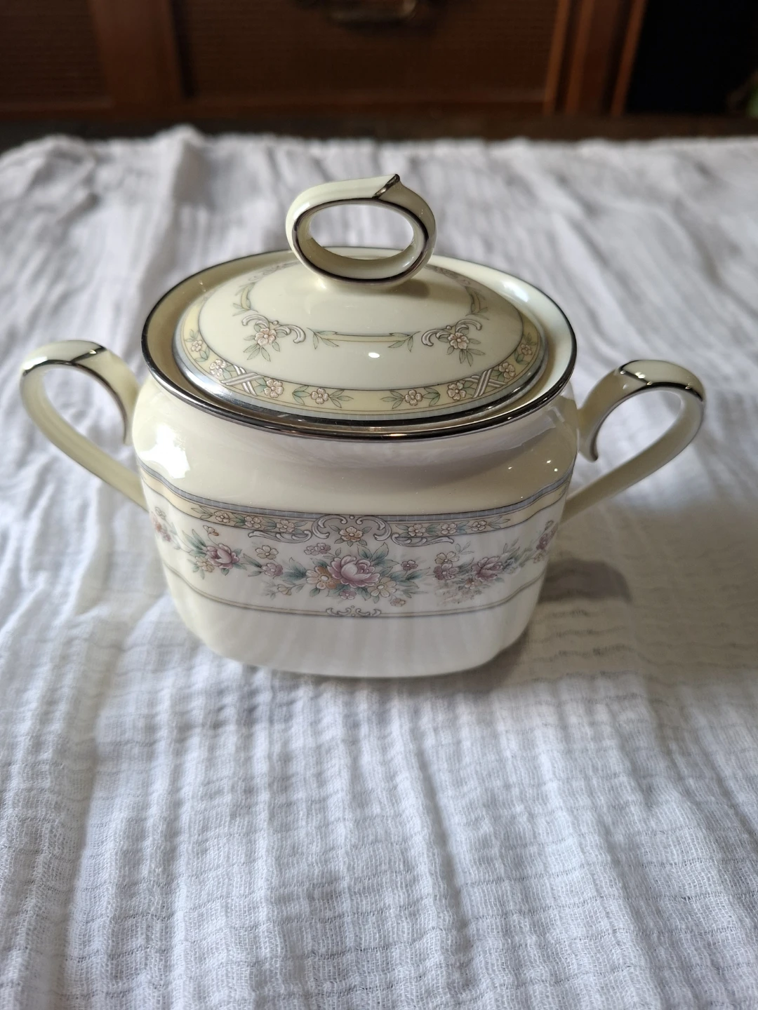 Noritake Bone China Sugar Bowl