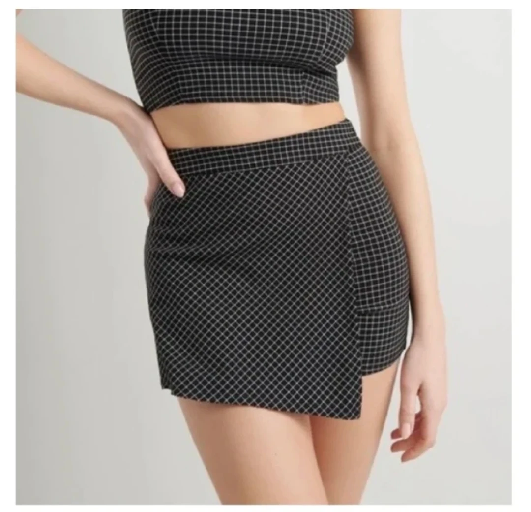 Garage Black Mini Plaid Printed Skort