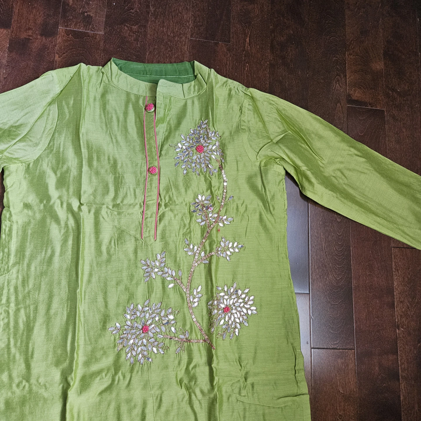 Women heavy embroidery kurti size 46 - photo 4