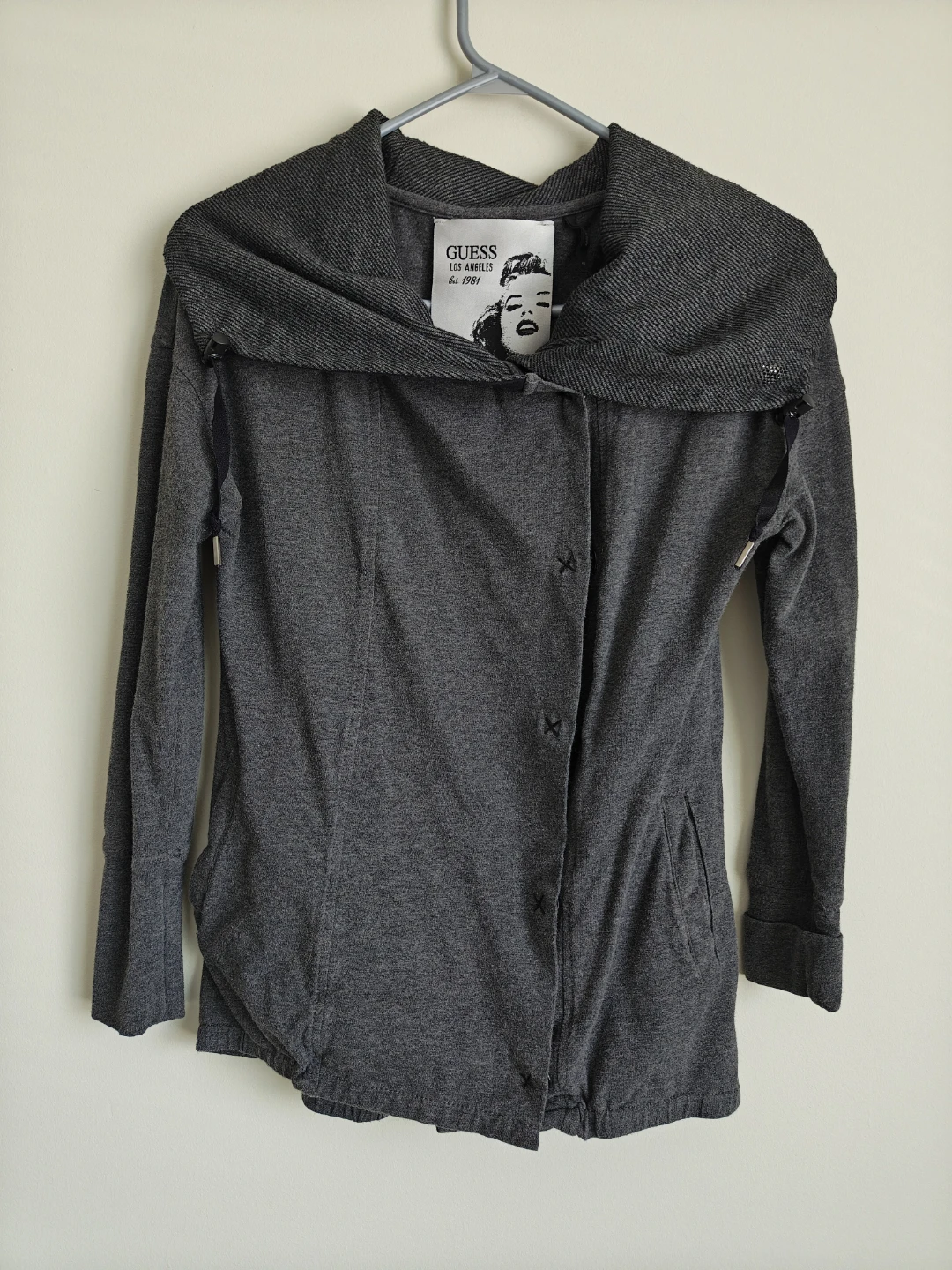 GUESS limited edition Merlin Monroe Jacket ptp 16" - photo 3