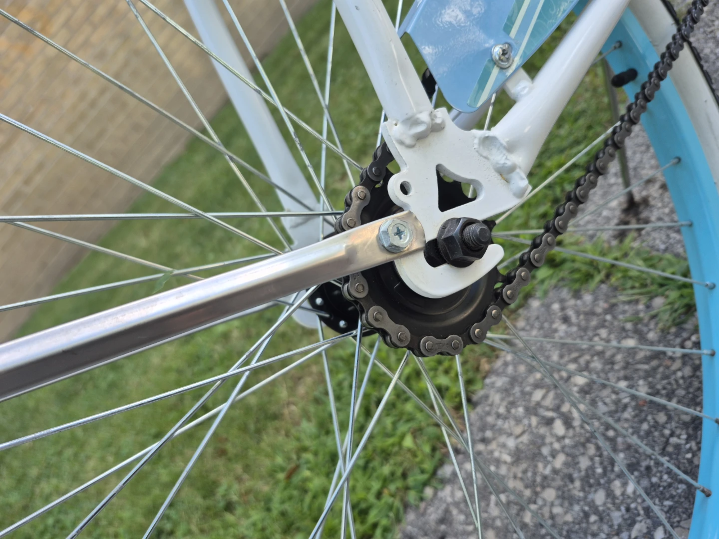 Classic Cruiser Bicycle - White and Blue - photo 3