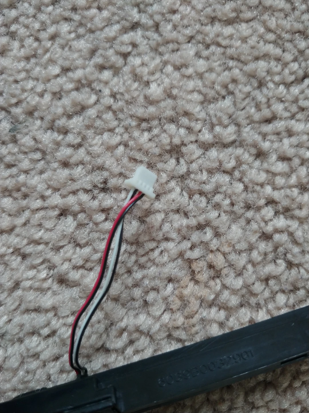 HP Mini 5103 5102 5101 speakers - photo 3