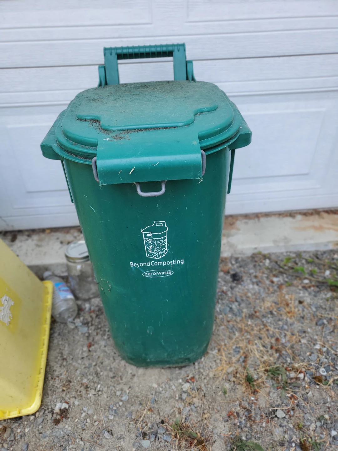 Container