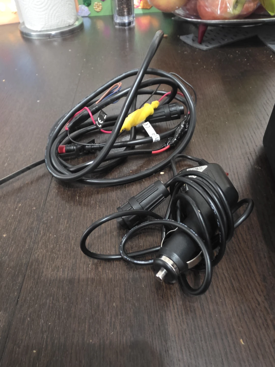 Bass pro 12v battery pack - photo 4