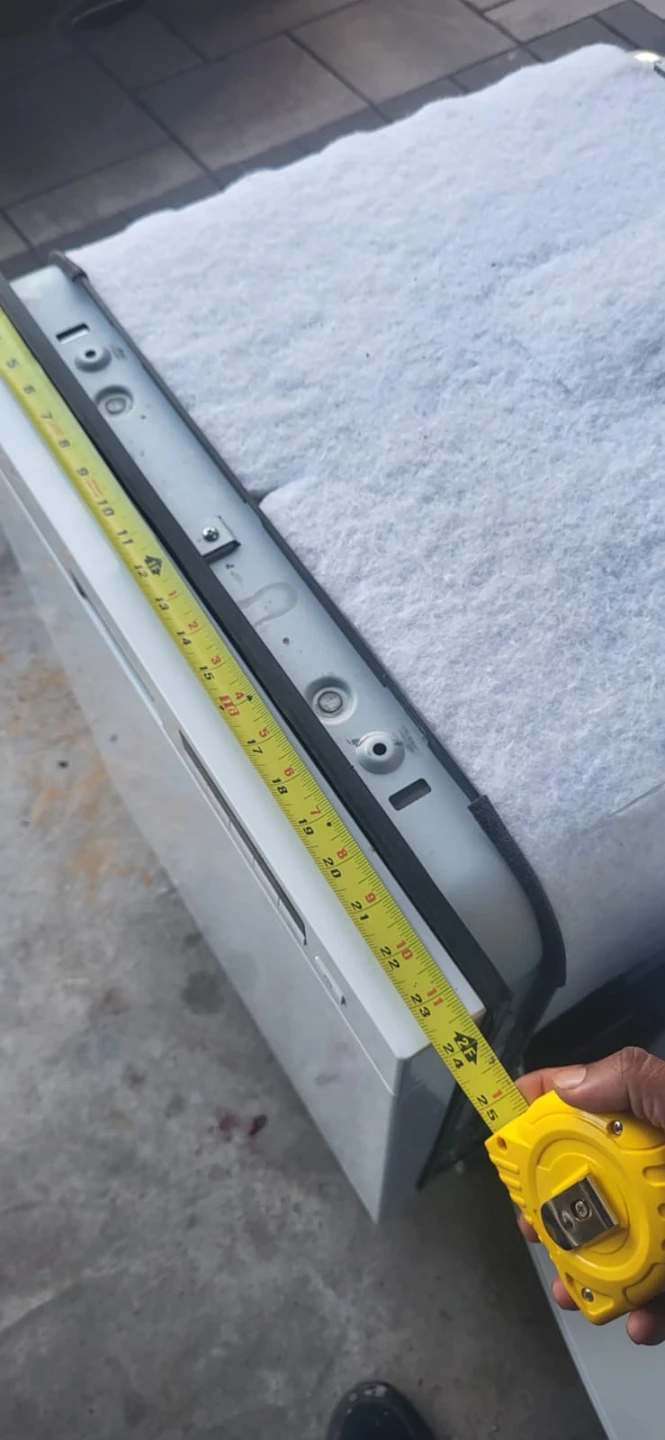 LG Dishwasher - photo 3