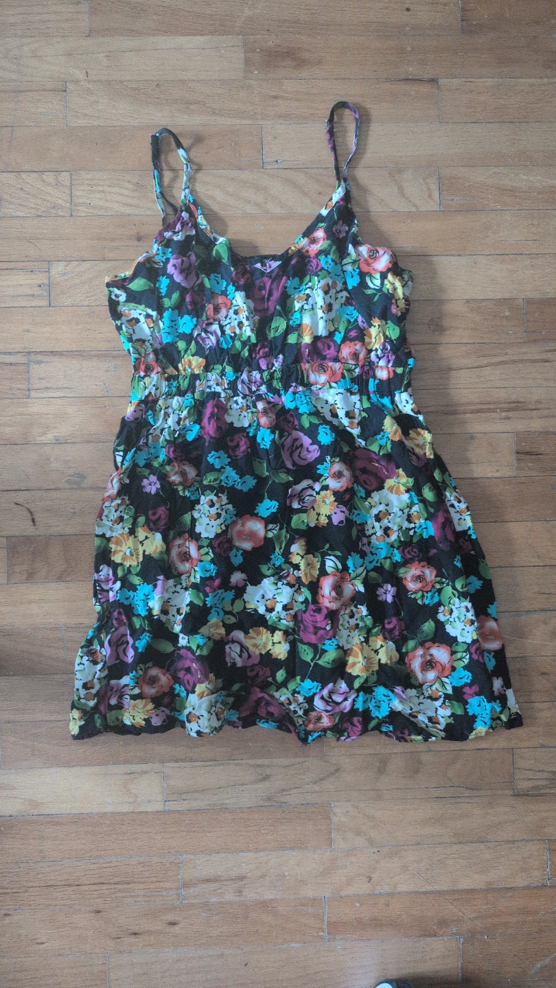 Vintage floral minidress