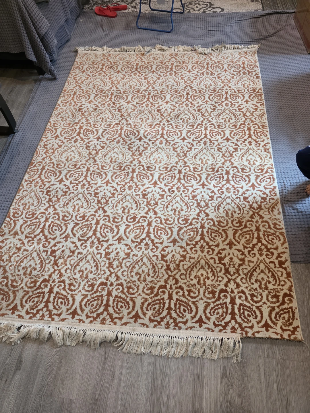 Area Rug with Damask Pattern - photo 2