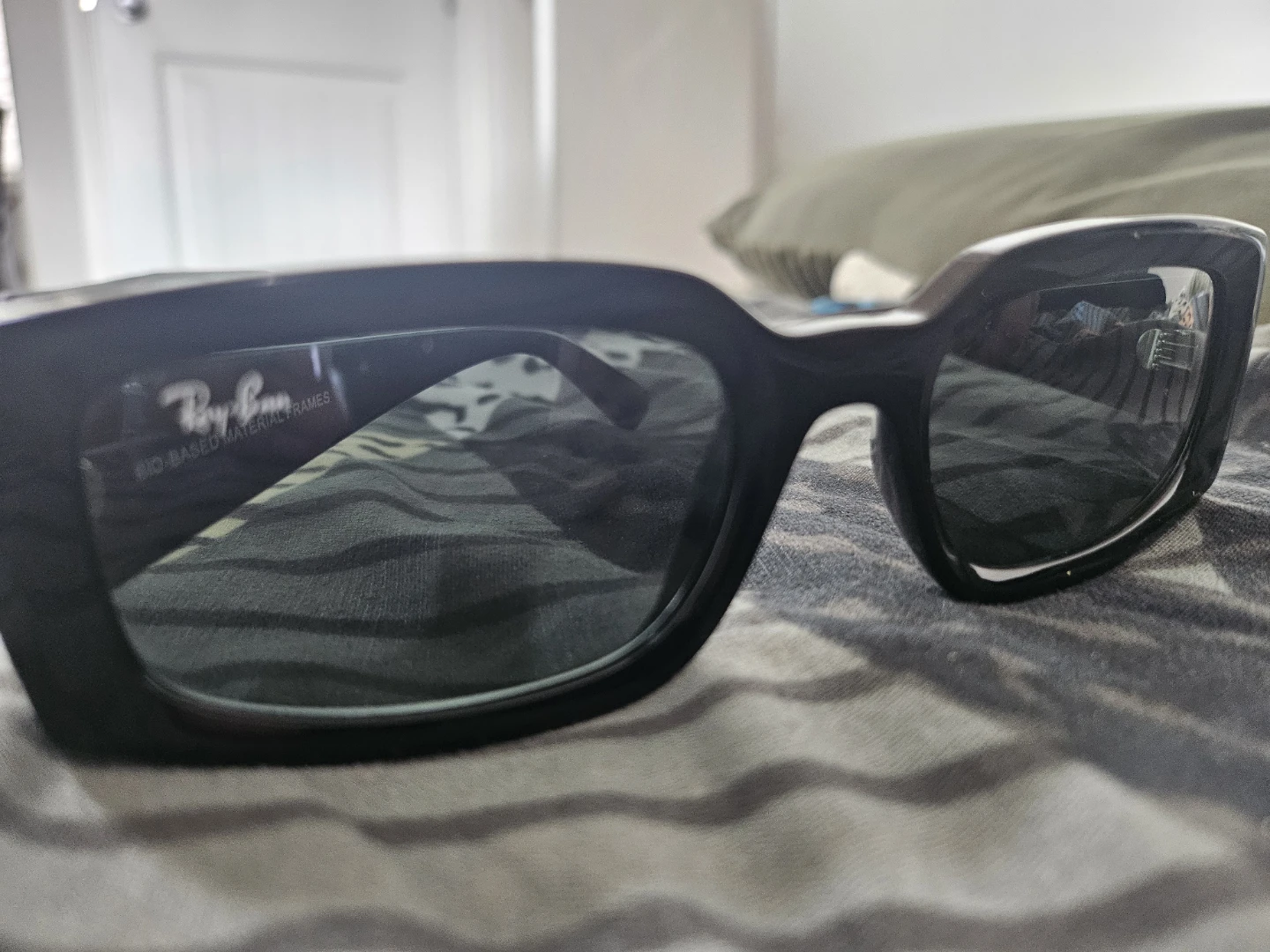 Ray-Ban RB4395 Kiliane Sunglasses
