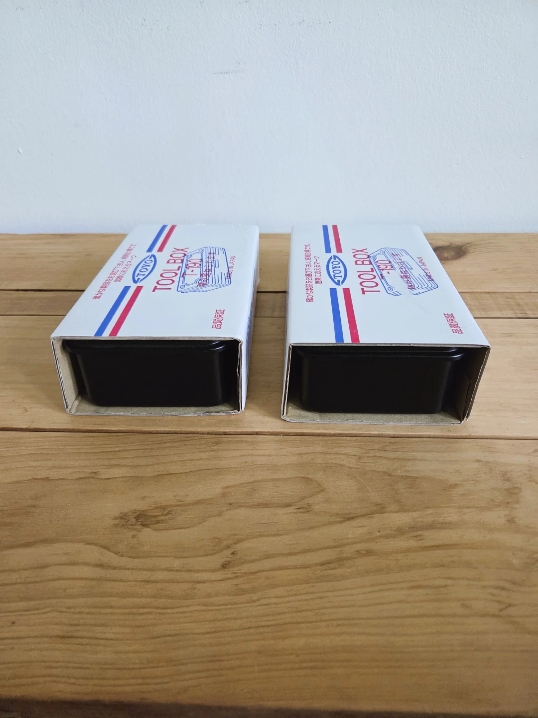 2 x New Toyo T-190 Steel Tool Box - Made in Japan - photo 2