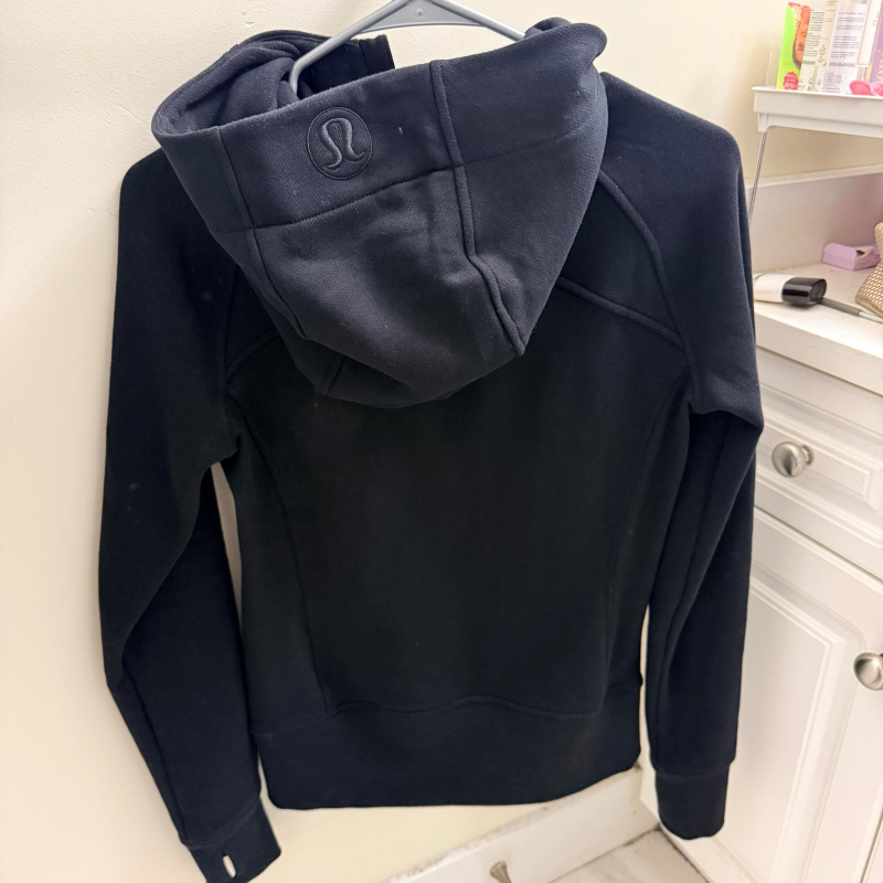 Lululemon Black Zip-Up Hoodie - photo 2