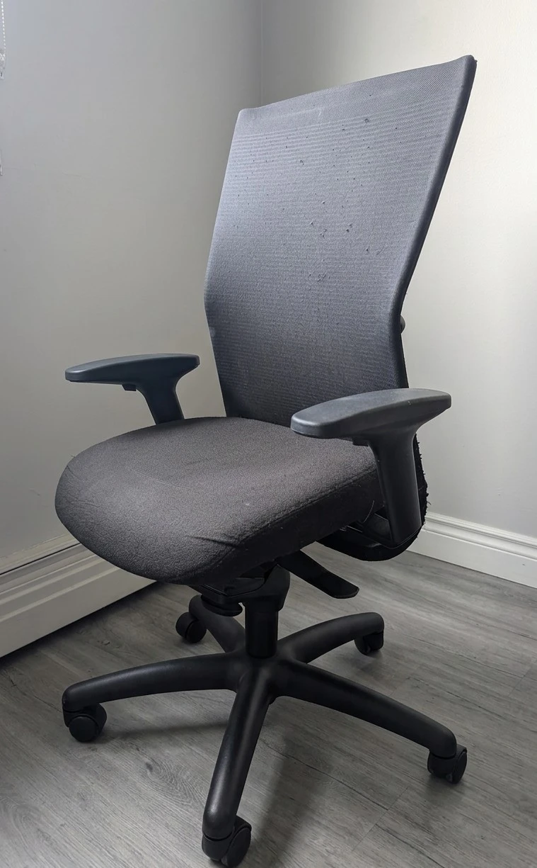 Black Office Chair - photo 2