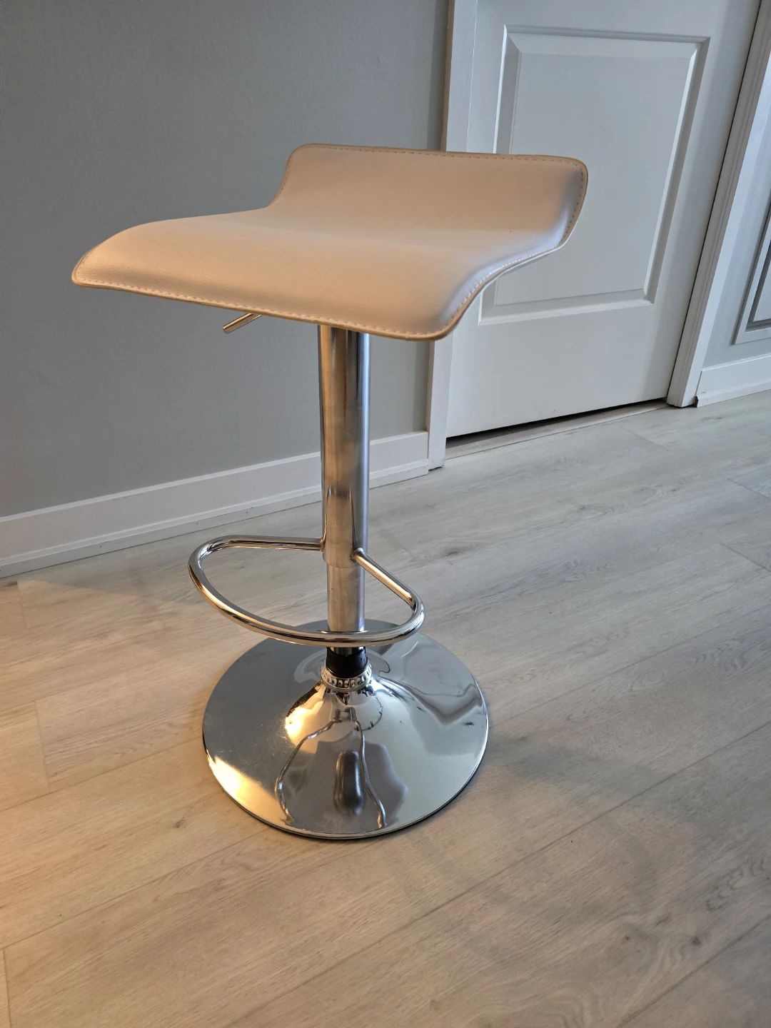 Adjustable Bar Stool