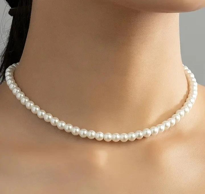 (BRAND NEW) Pearl Necklace