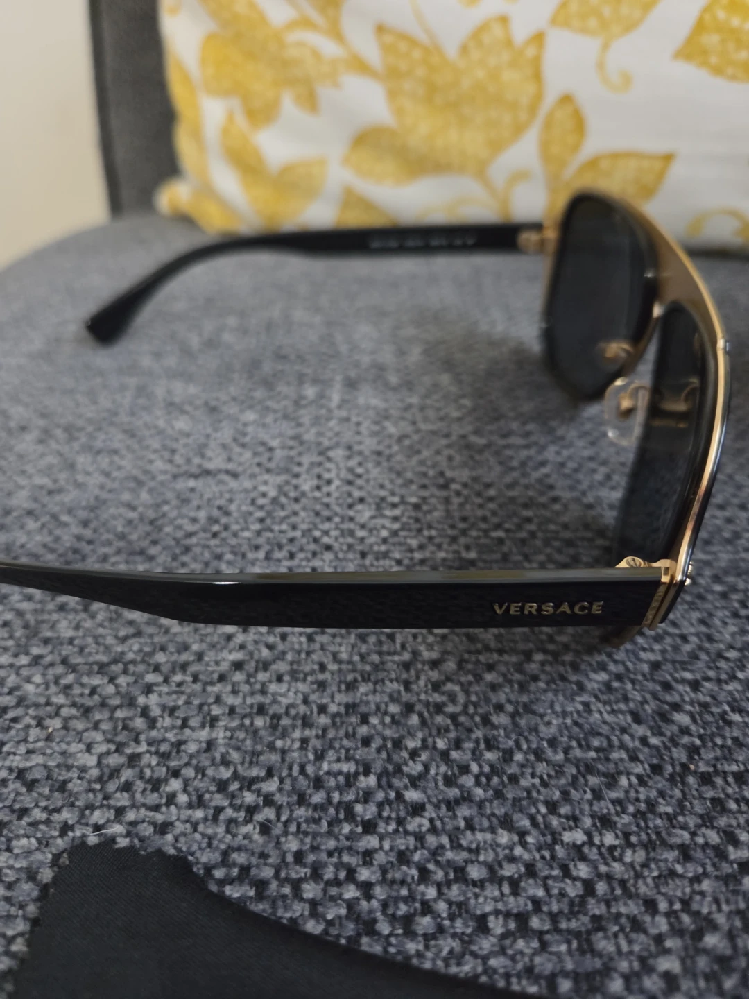 Versace Sunglasses with Case - photo 5