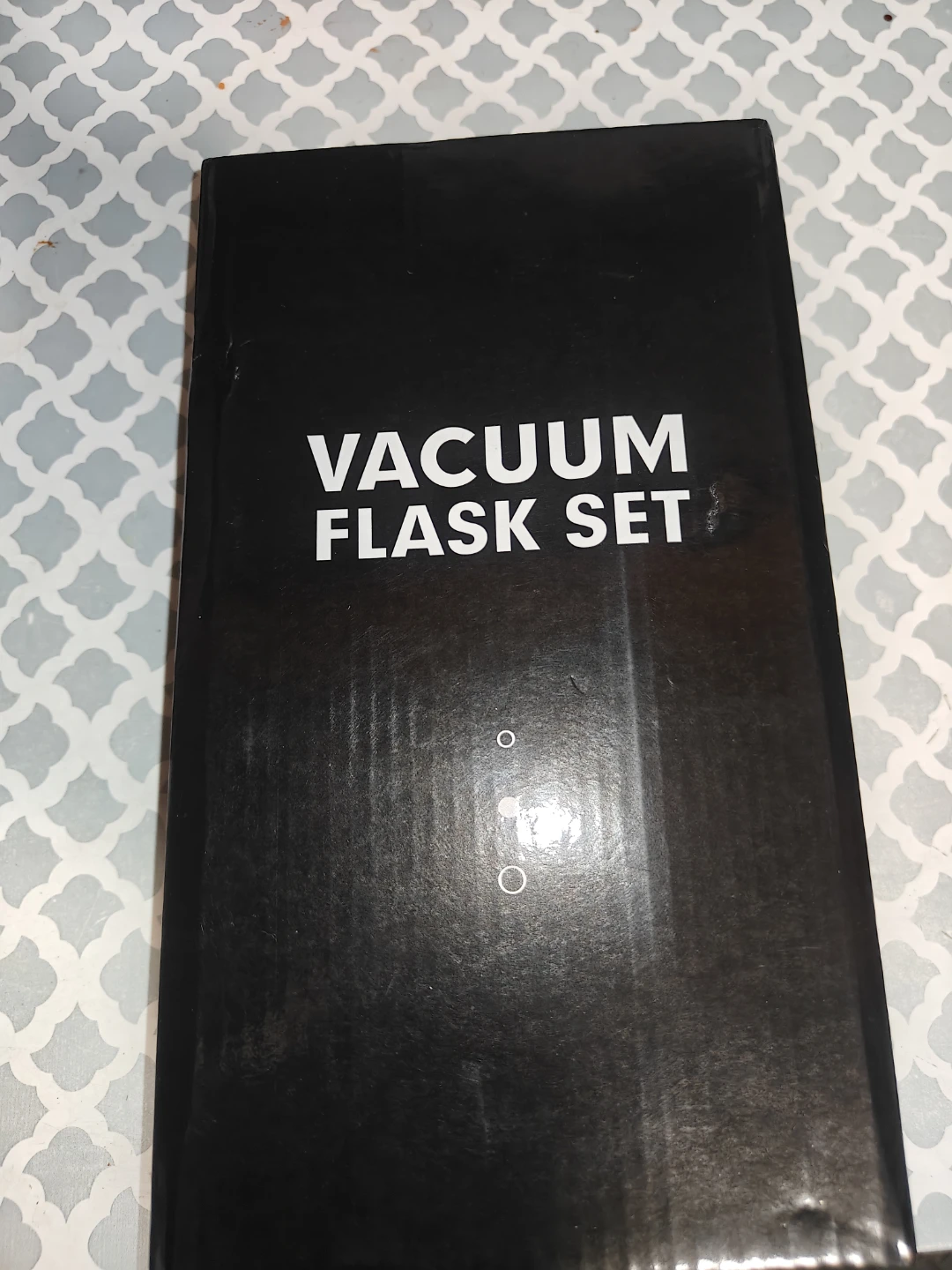 Vacuum Flask Set with Two Cups
