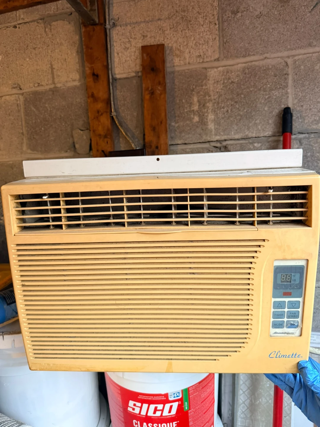 Climette Window Air Conditioner CA0616KR