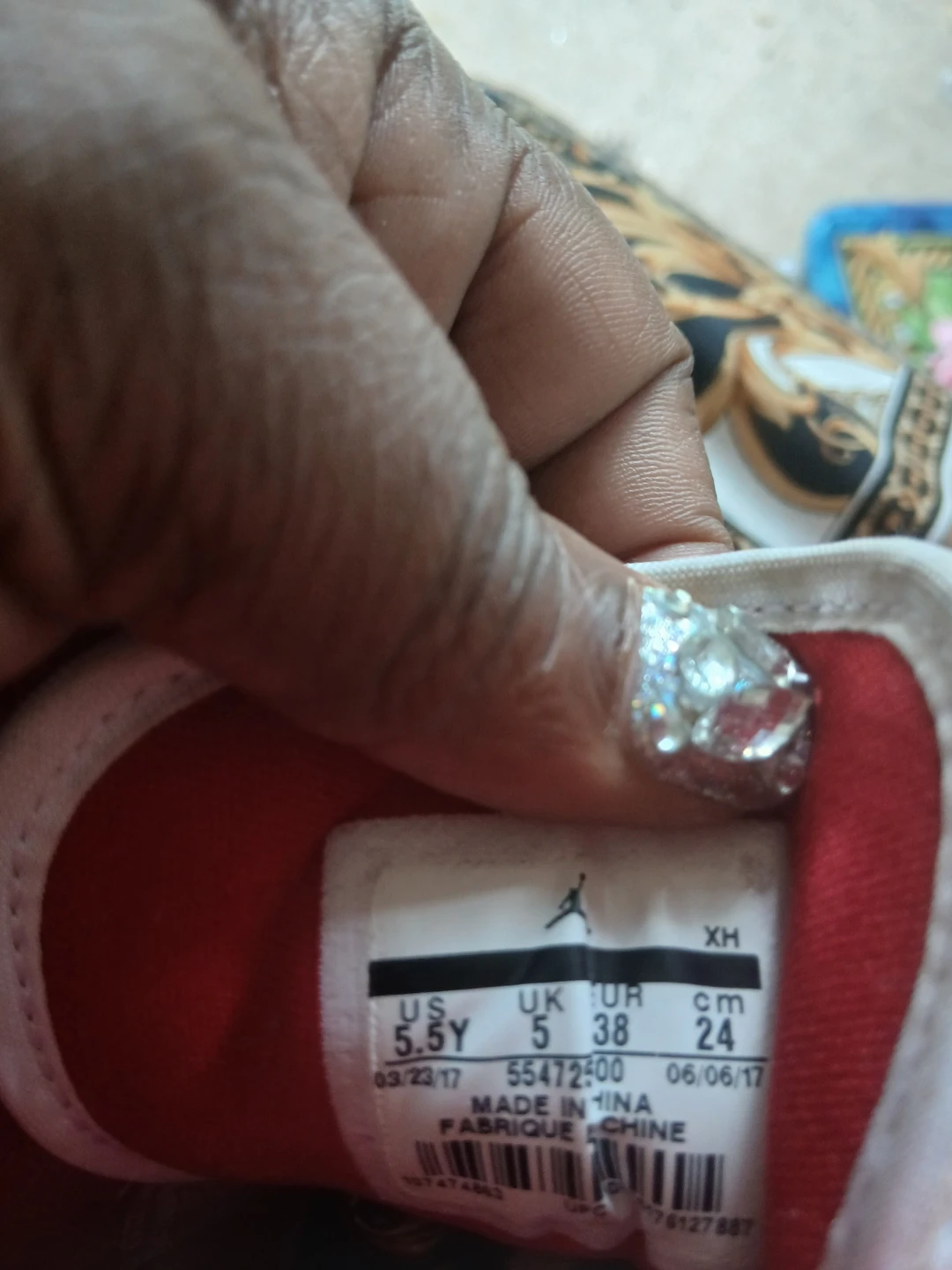 Air Jordan 1 Mid Red Sneakers - photo 4