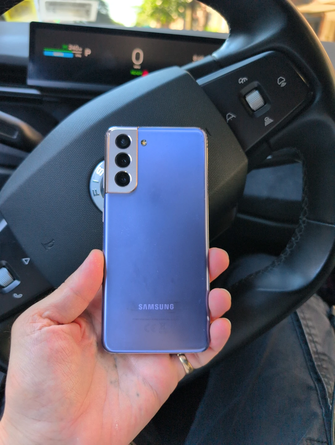 Samsung Galaxy S21 Purple
