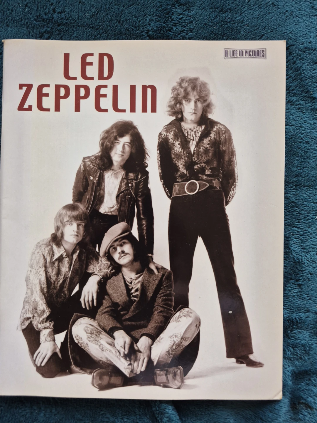 Commemorative Magazines - photo 5