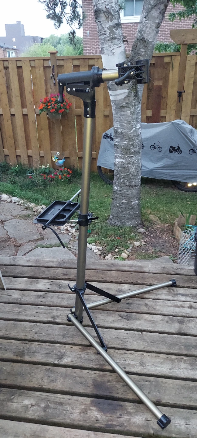 Professional Bicycle Repair Stand - photo 2
