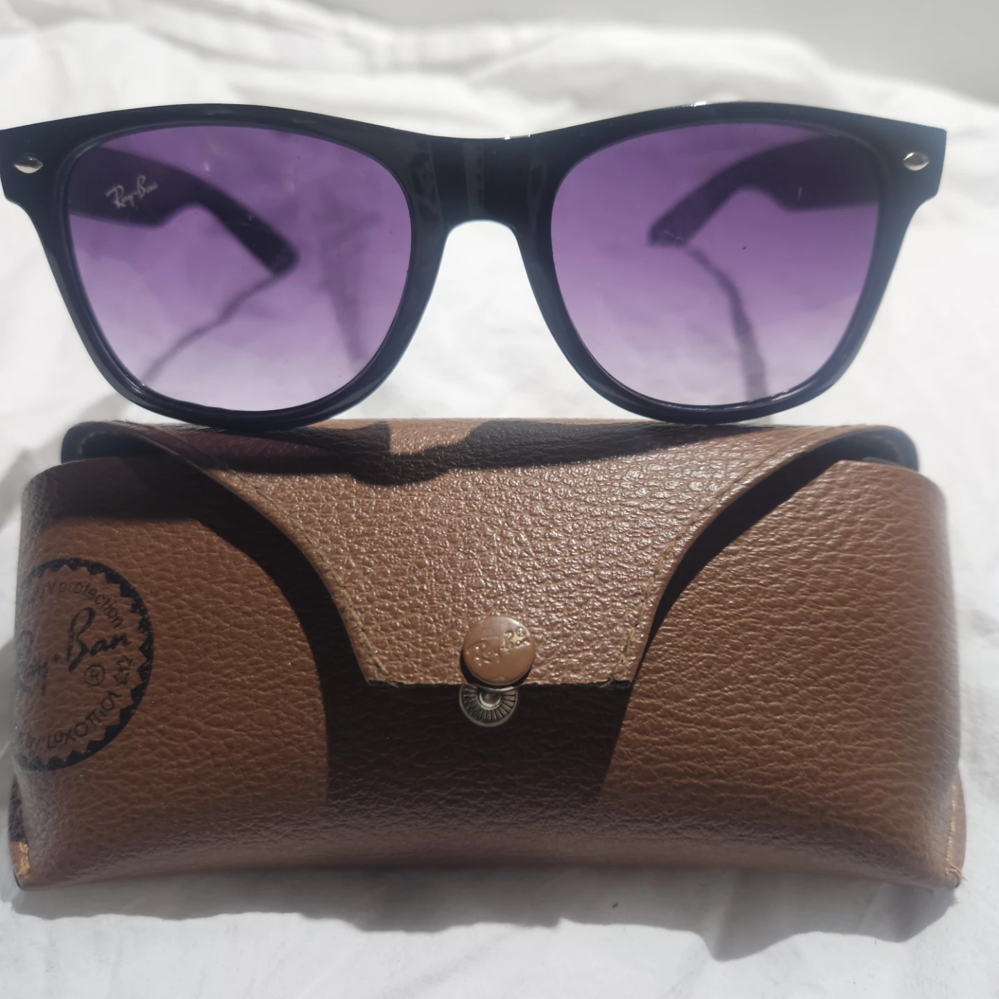 Ray-Ban Wayfarer Sunglasses - Purple Lenses