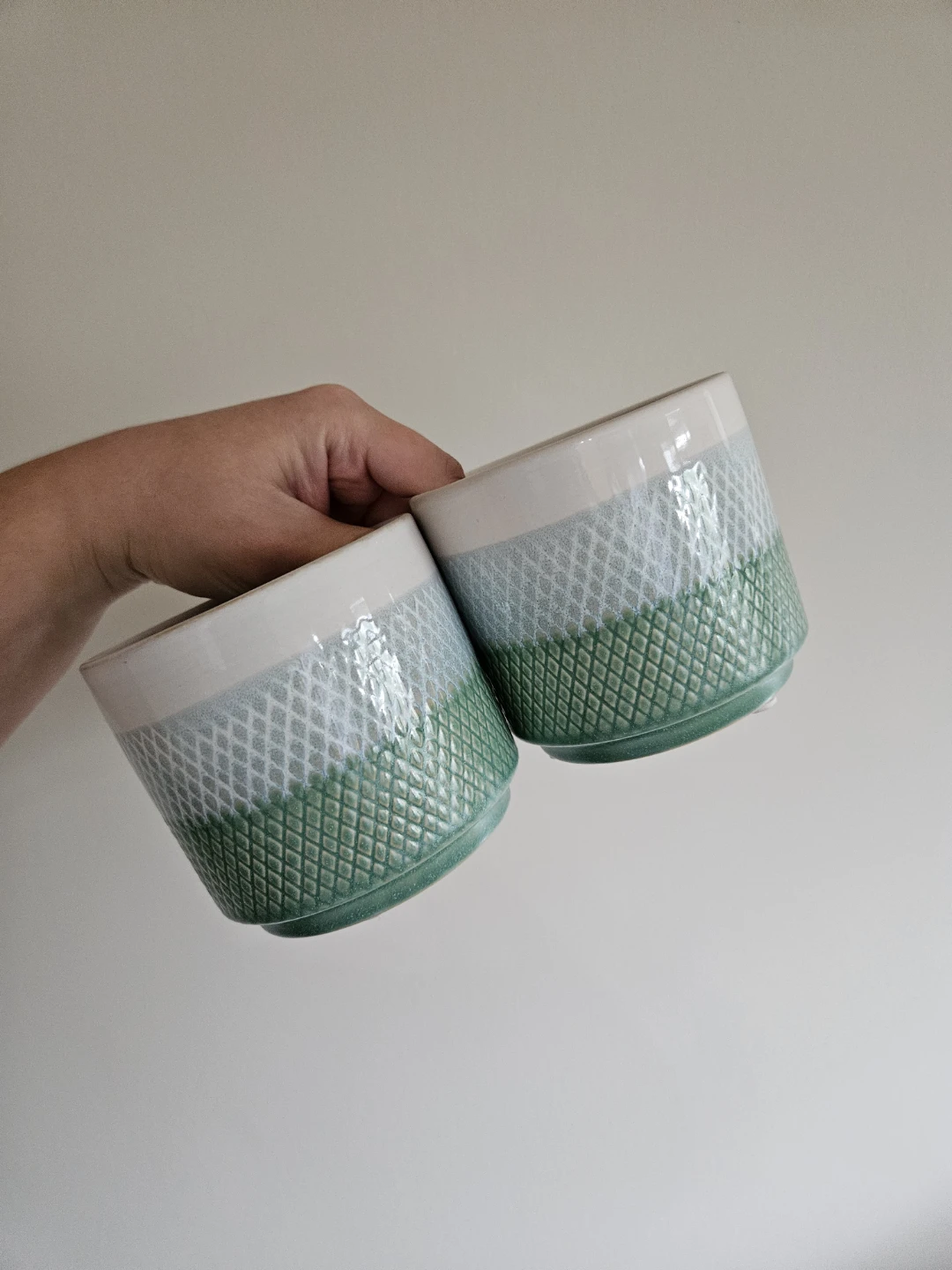 NEW Hometrends 4 inch Ombre Diamond Pots Set of 2