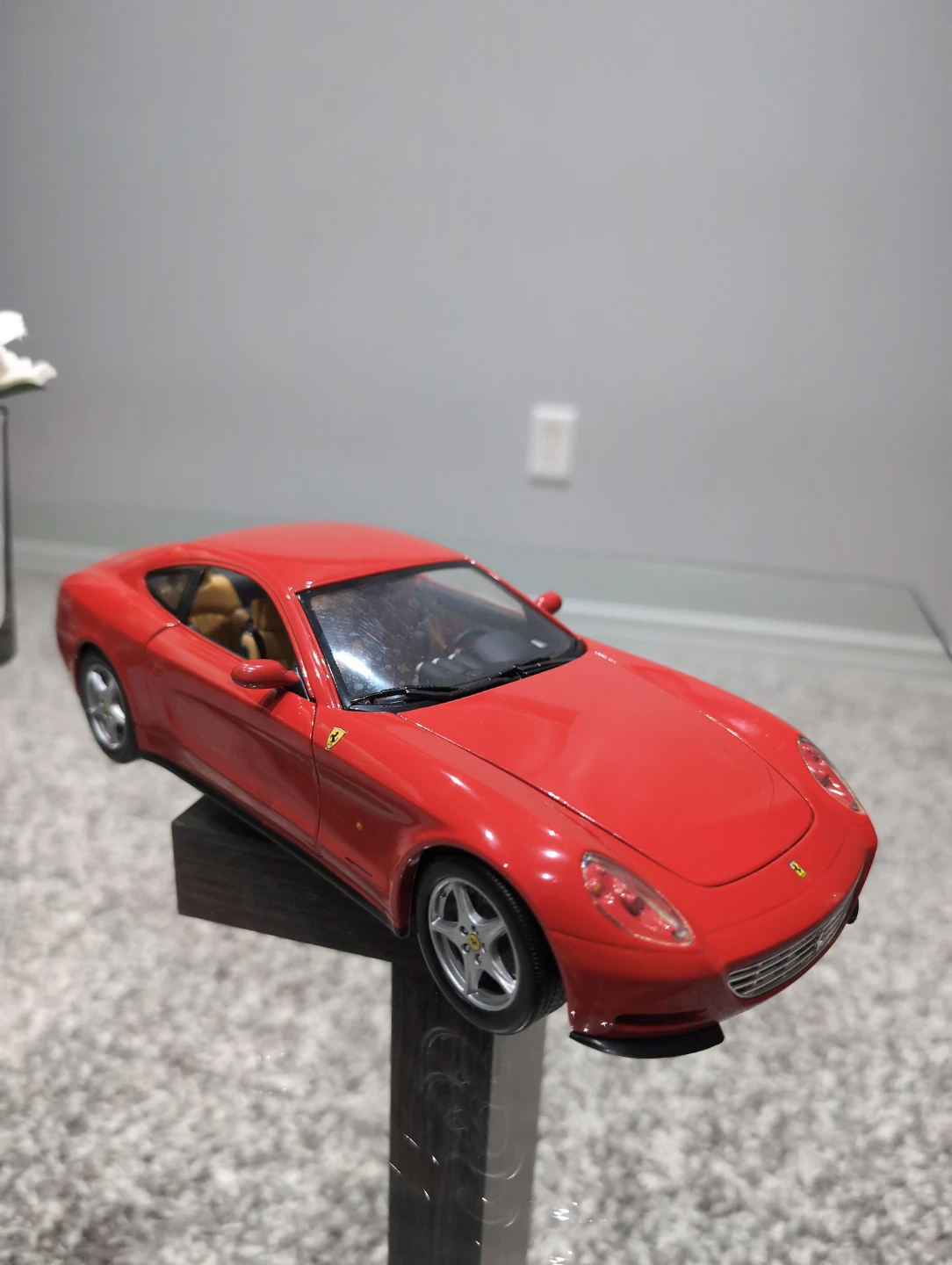 Red Ferrari Diecast Model Car hot wheels 1.18