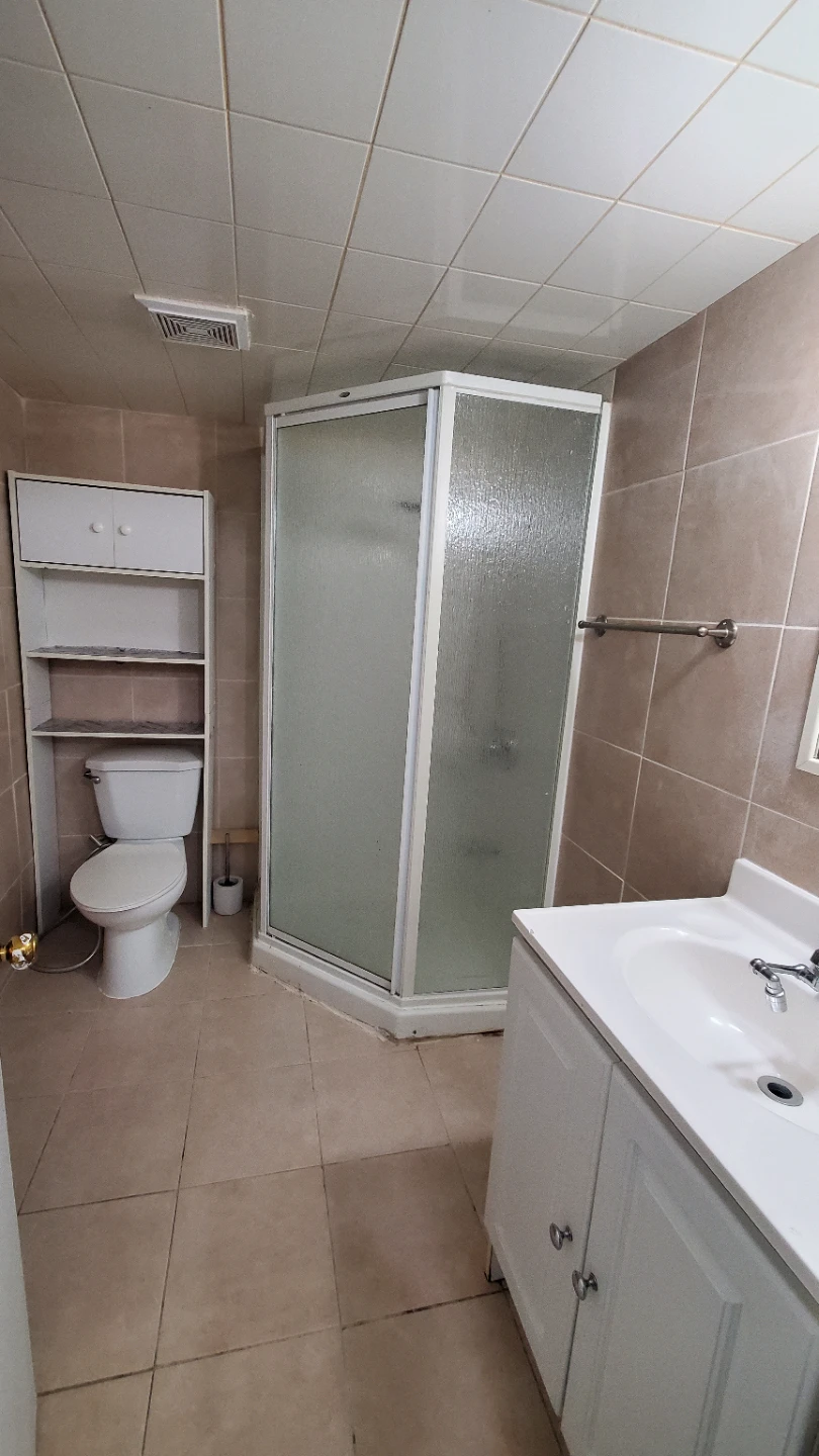 2 bedroom 1 bathroom 1 parking Basement Available From Sep 2026 - photo 3